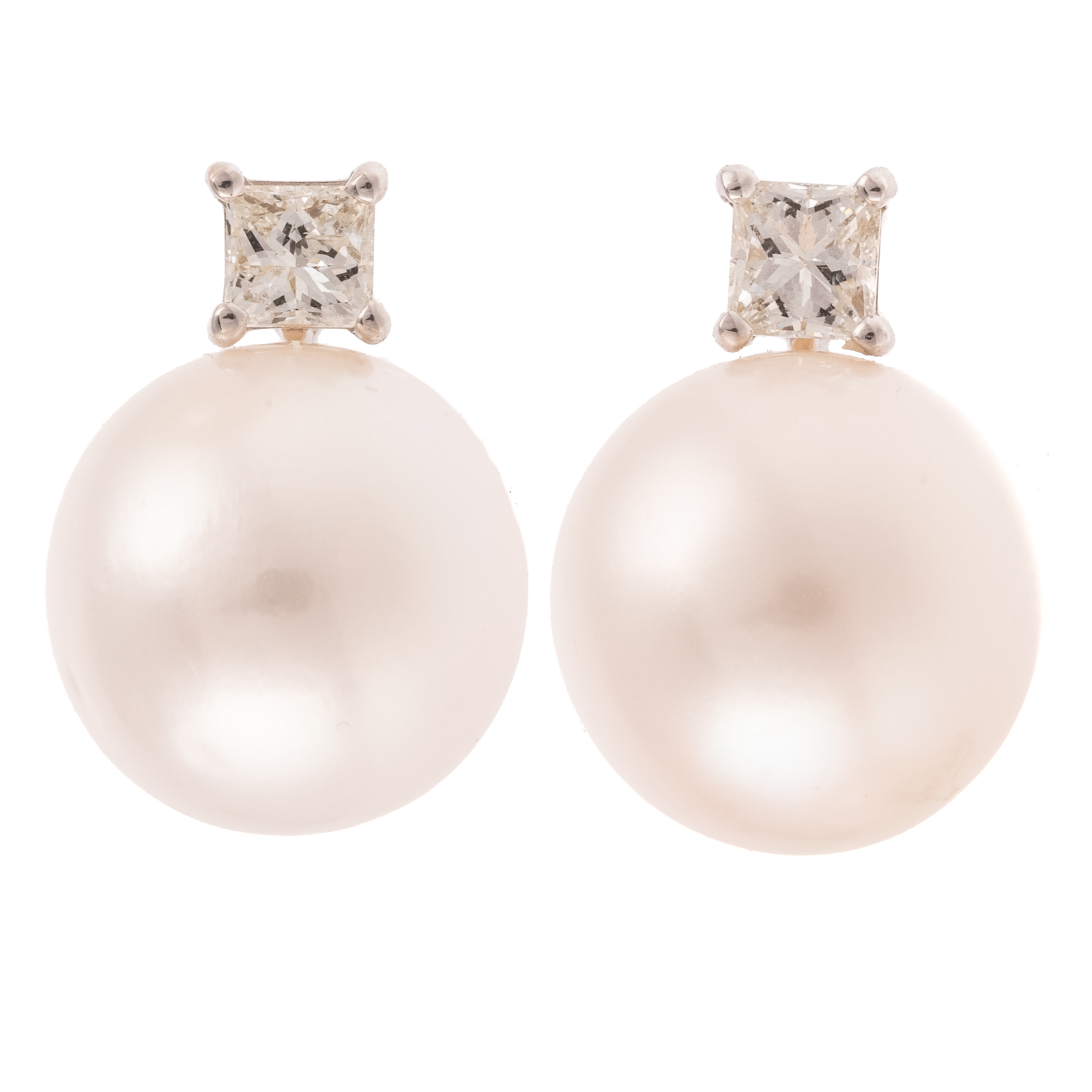 A PAIR OF 14 MM PEARL & DIAMOND