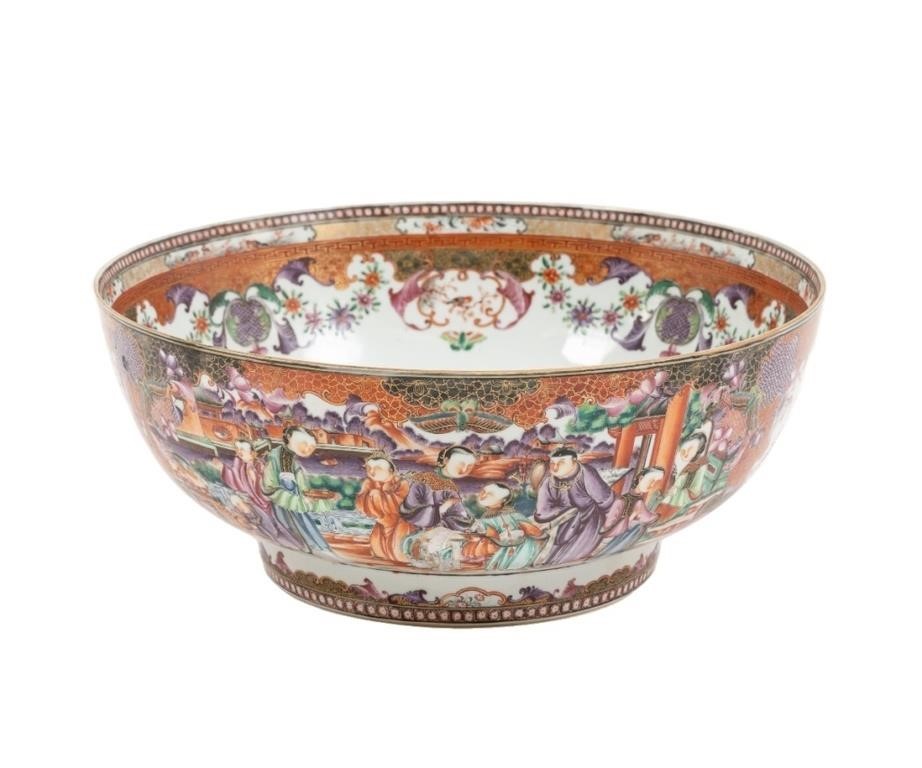 Fine Chinese porcelain punch bowl,