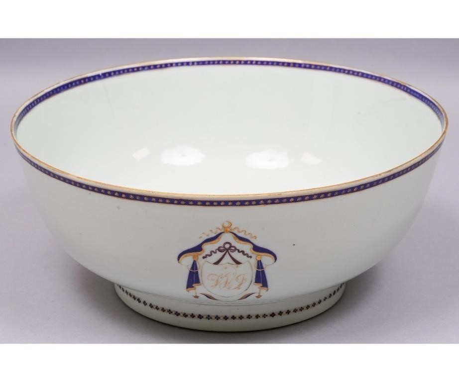 Chinese porcelain punch bowl decorated