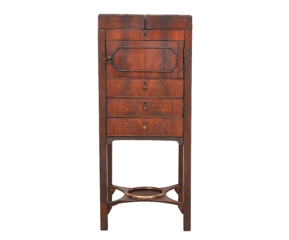 Georgian mahogany Beau Brummel  3b2ad8