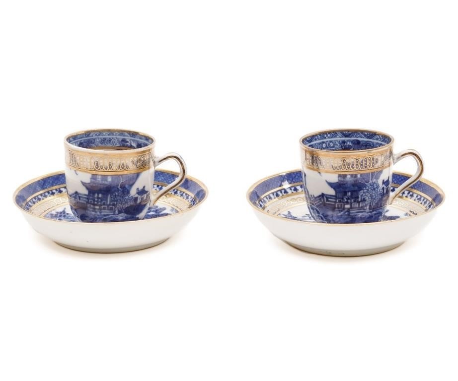 Pair of Chinese blue and white
