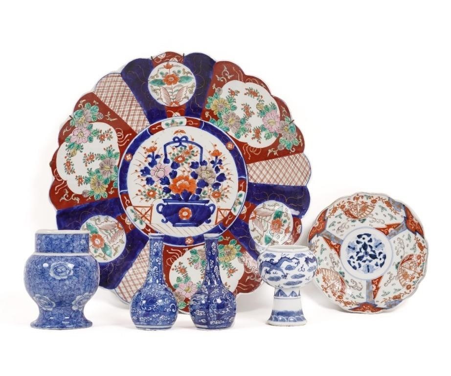 Asian porcelain grouping to include 3b2bb8