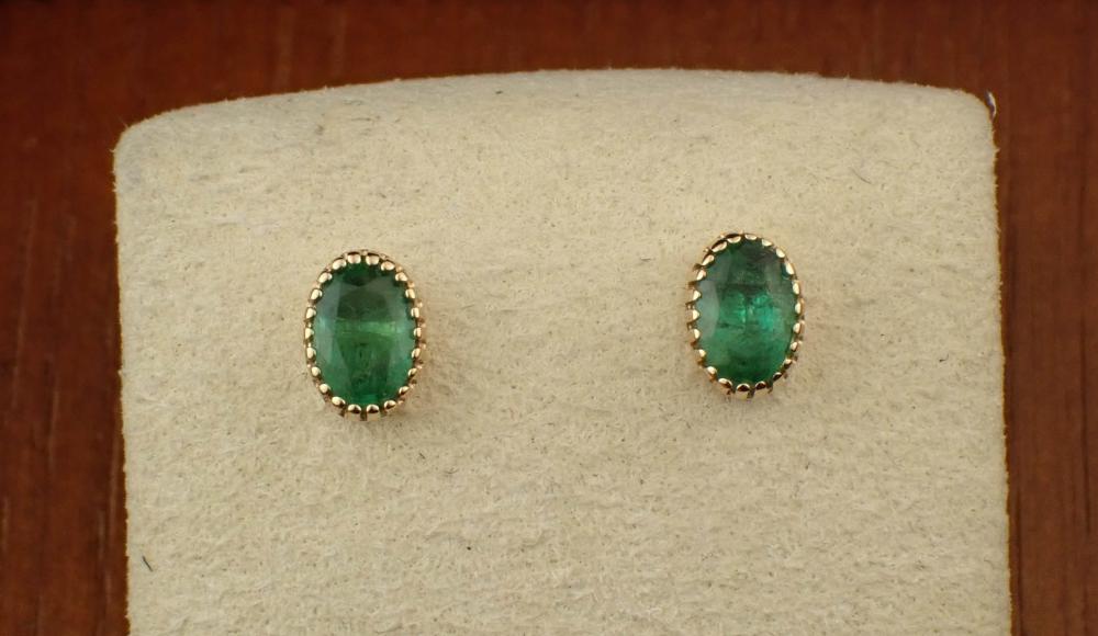 EMERALD AND FOURTEEN KARAT GOLD