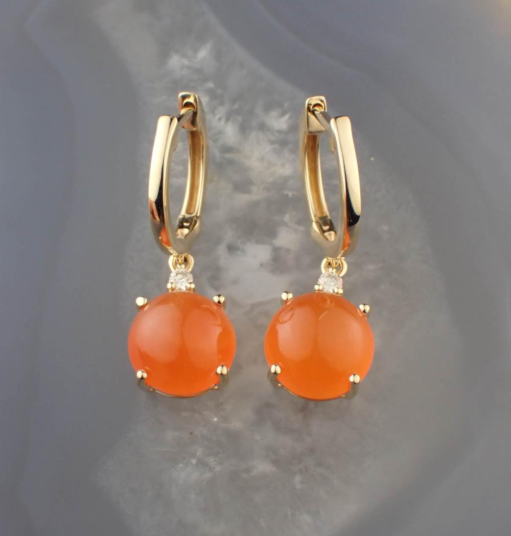 CARNELIAN, DIAMOND AND GOLD EARRINGSCARNELIAN,