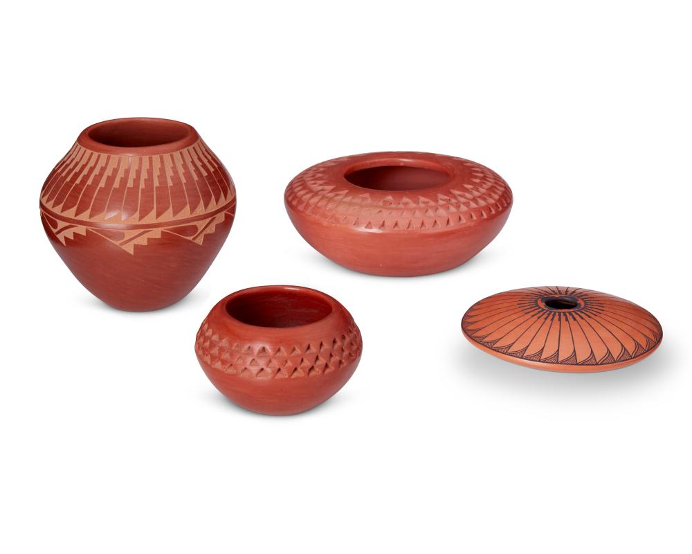 A GROUP OF PUEBLOAN POTTERY VESSELSA 3b2fa8