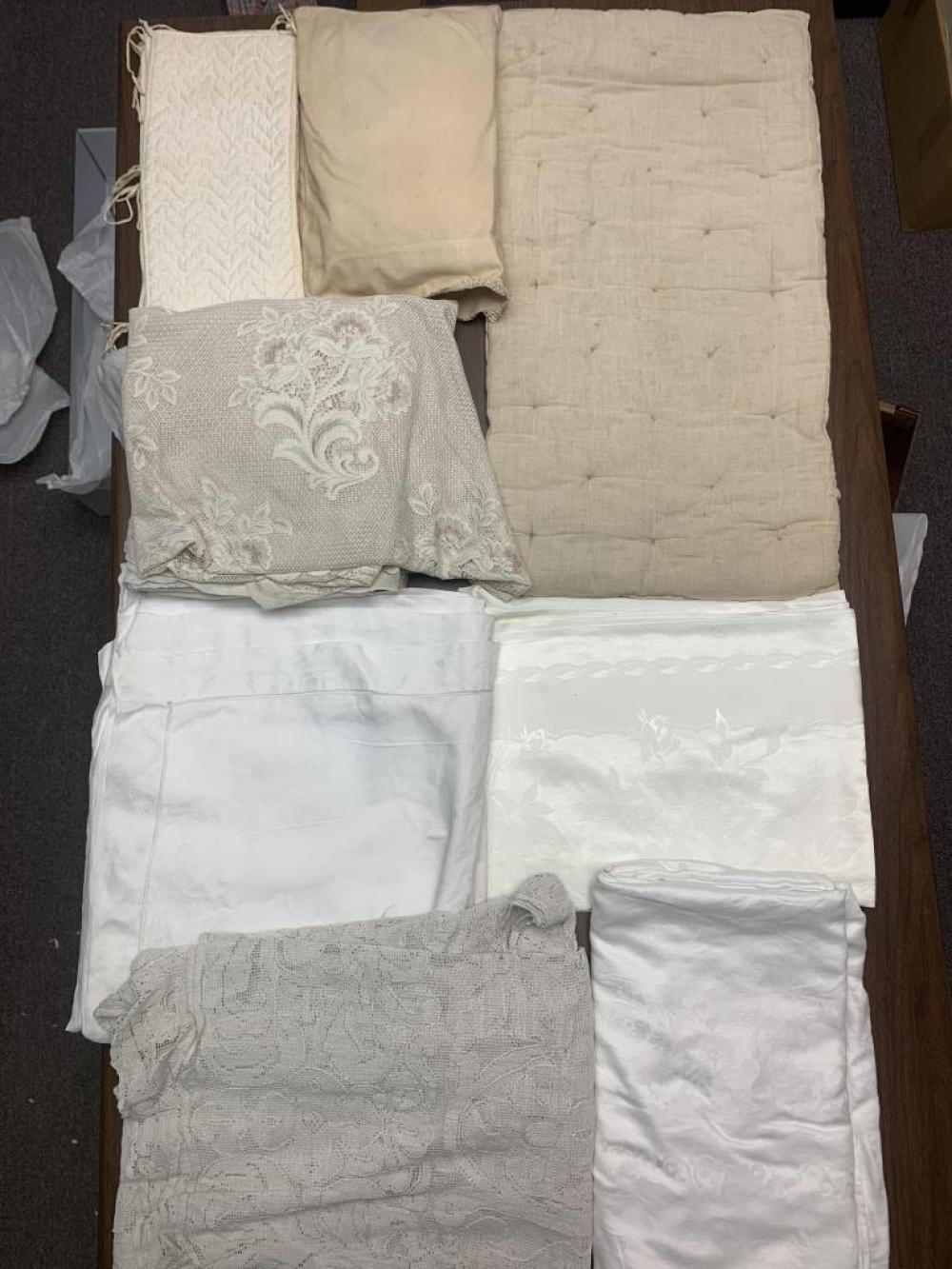 LARGE BOX LOT OF ANTIQUE BLANKETS  3b3133