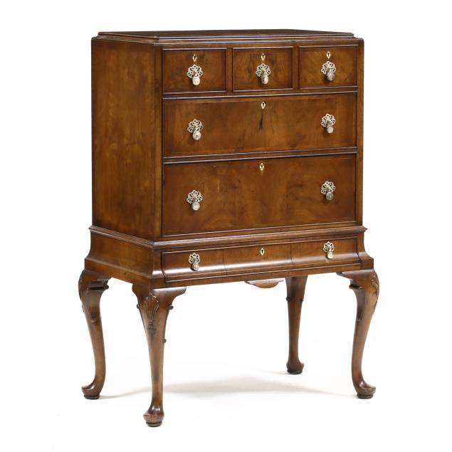 EDWARDIAN WALNUT DIMINUTIVE CHEST