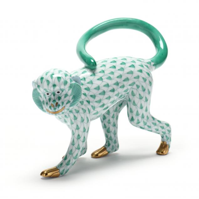  A HEREND MONKEY FIGURINE Green fishnet