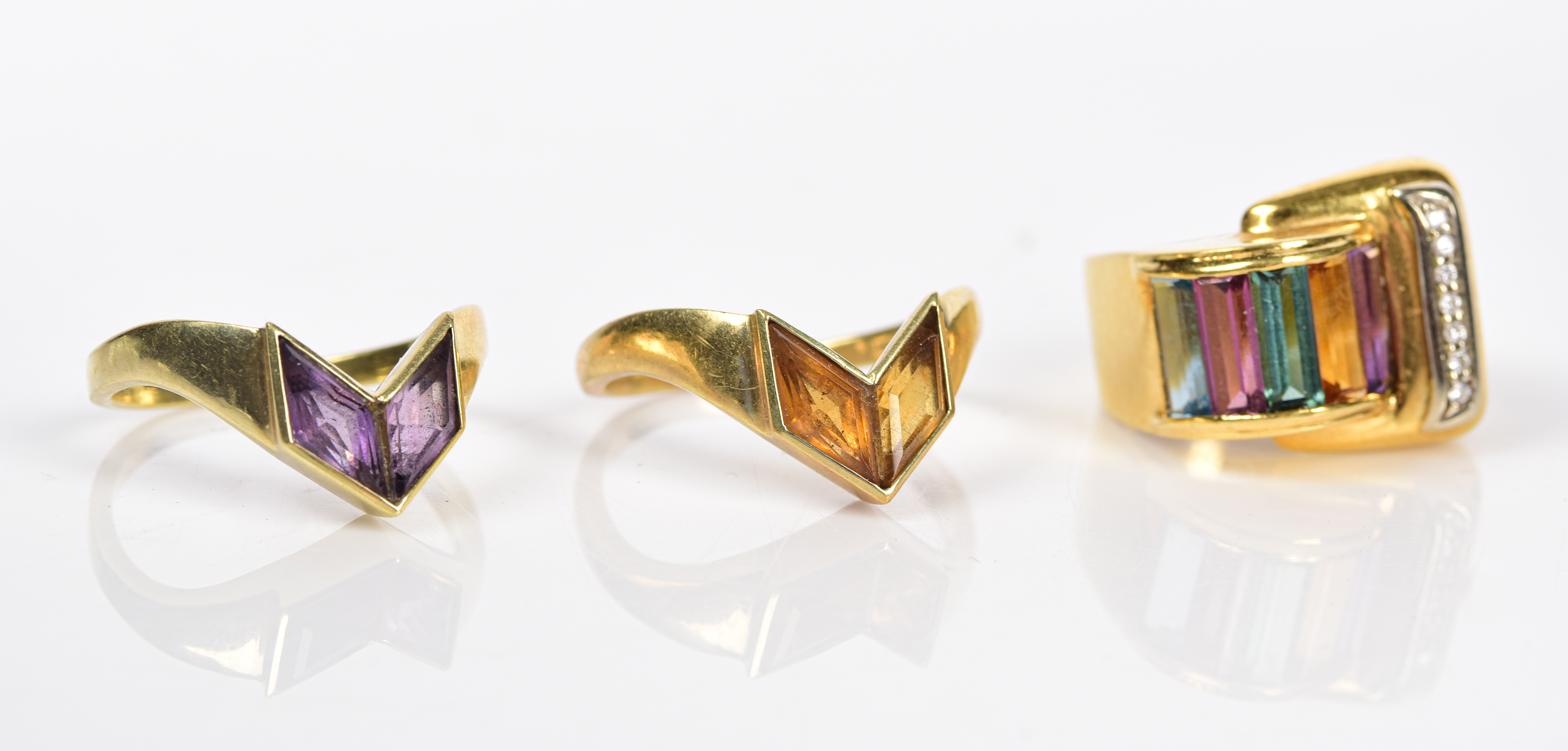  3 18K and 14K yellow gold rings 3b0f2c