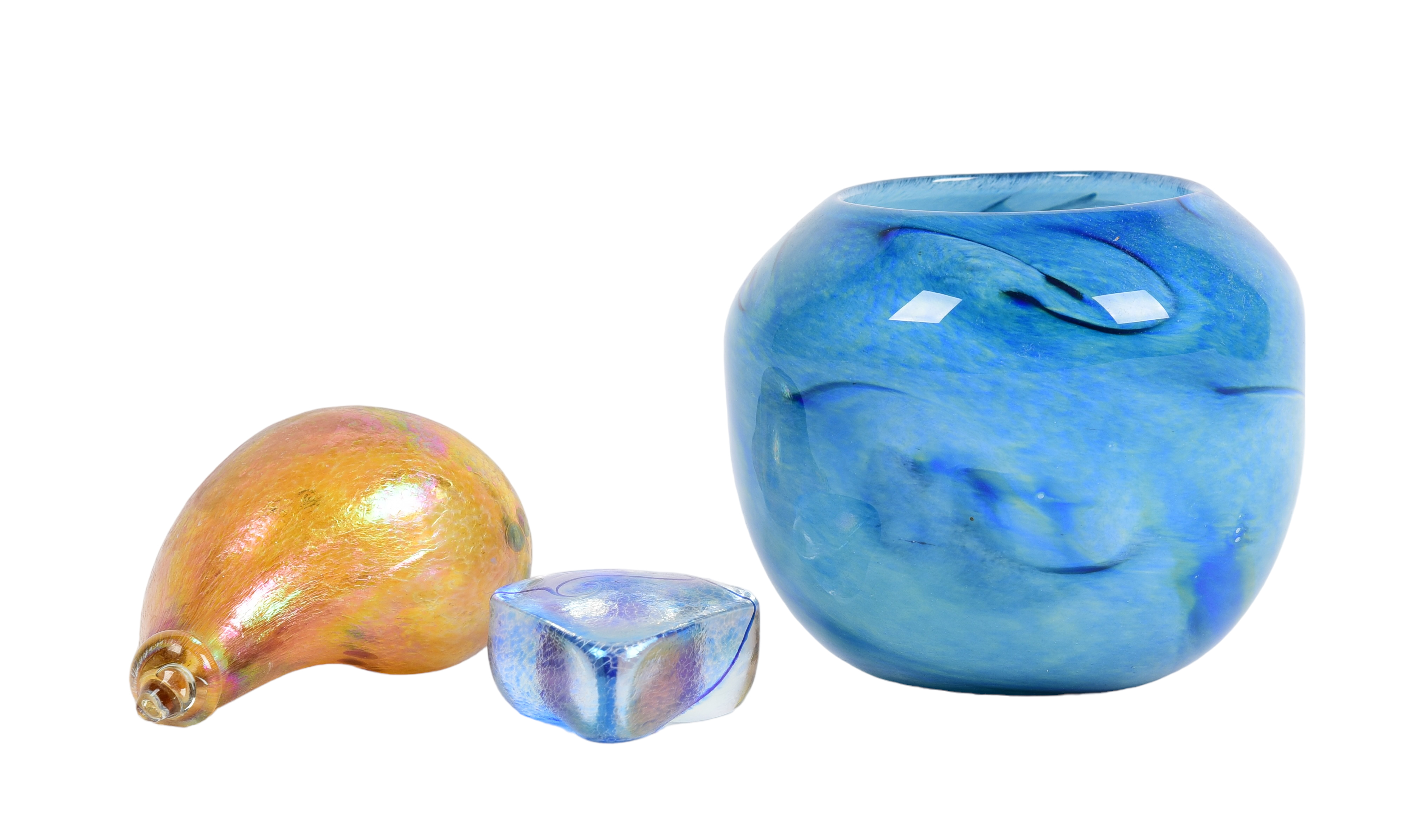 (3) Pcs art glass, c/o Robert Held iridescent