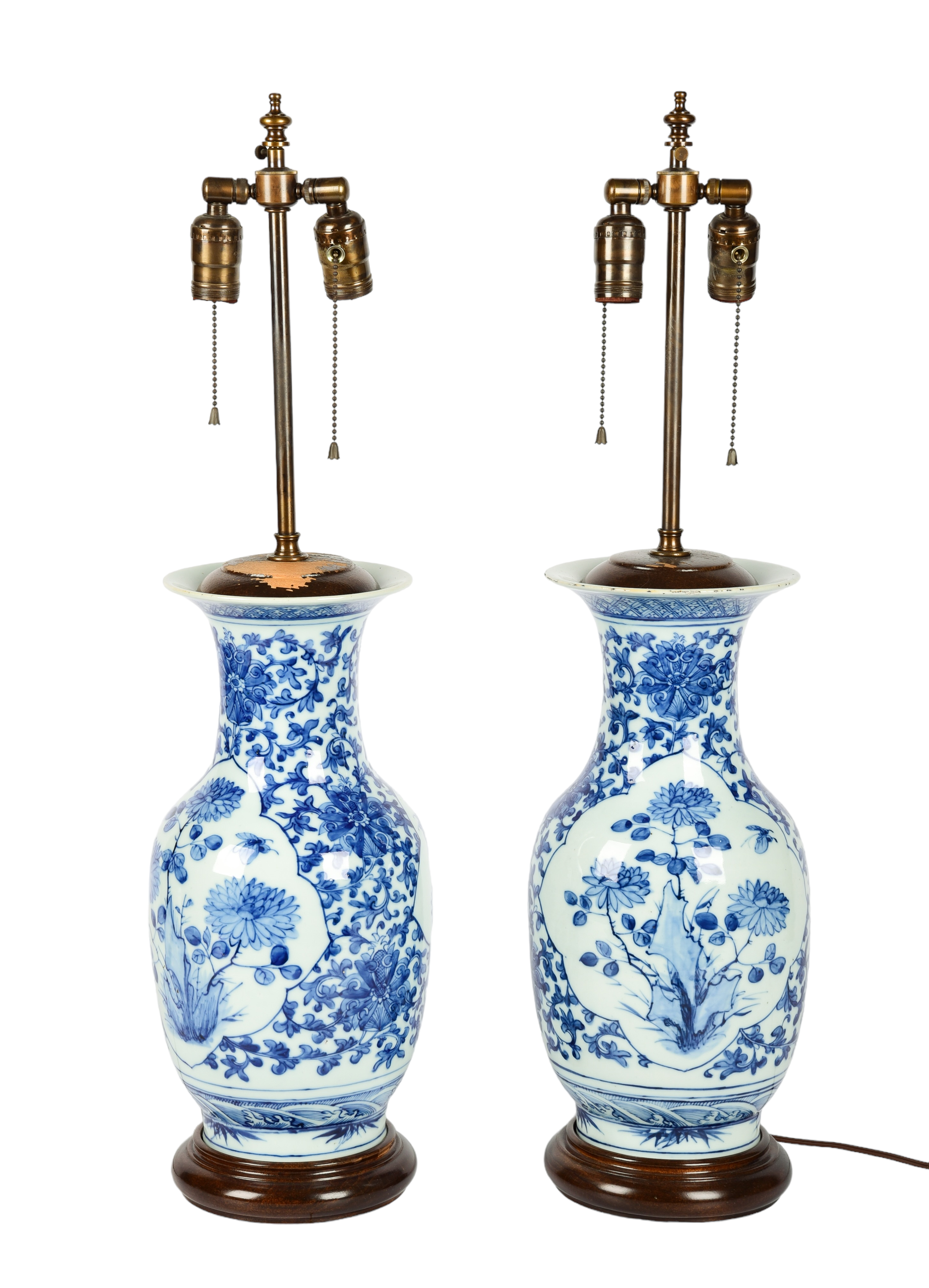 Pair of Chinese blue & white porcelain