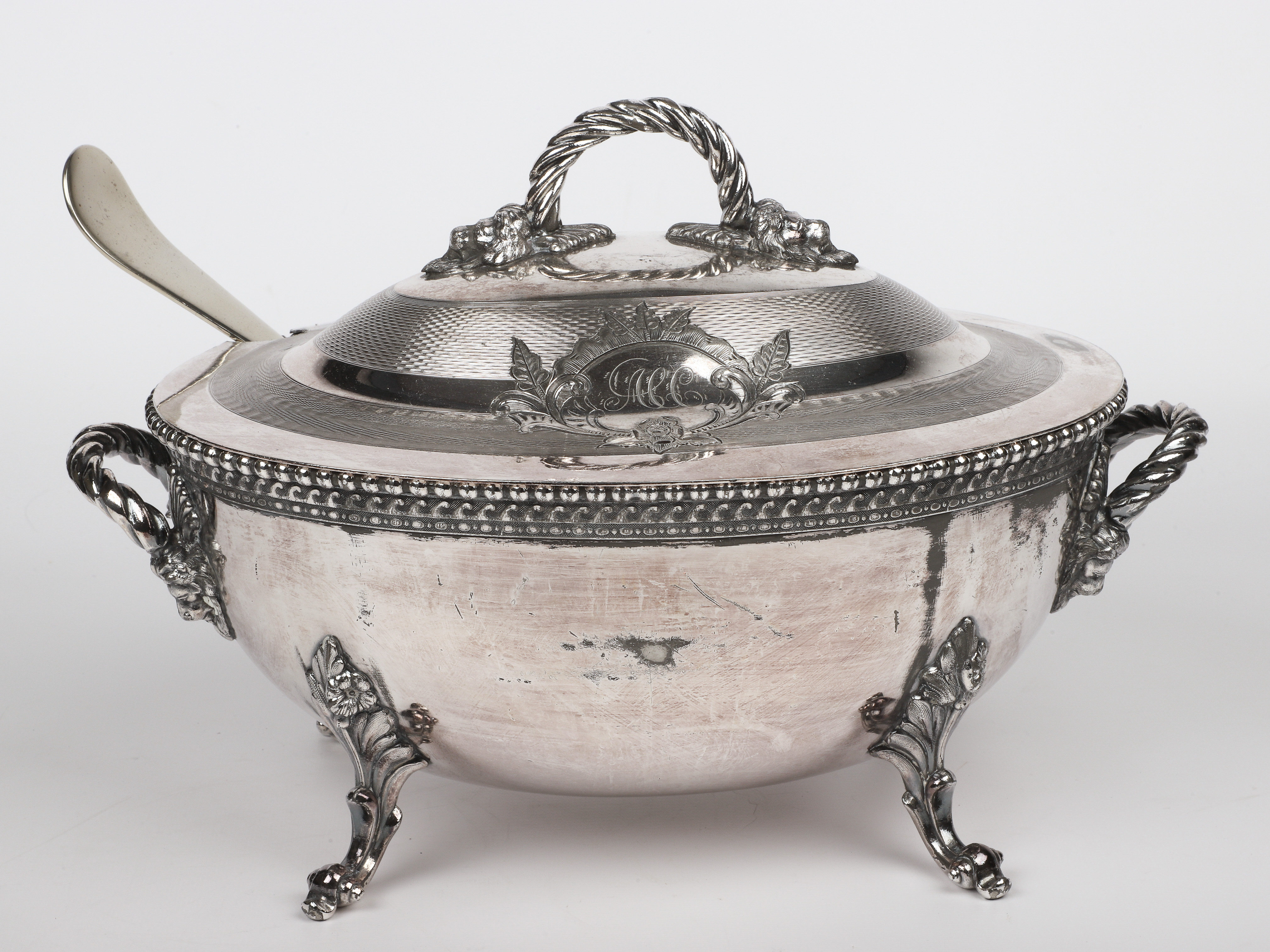 Reed & Barton silver plate tureen with