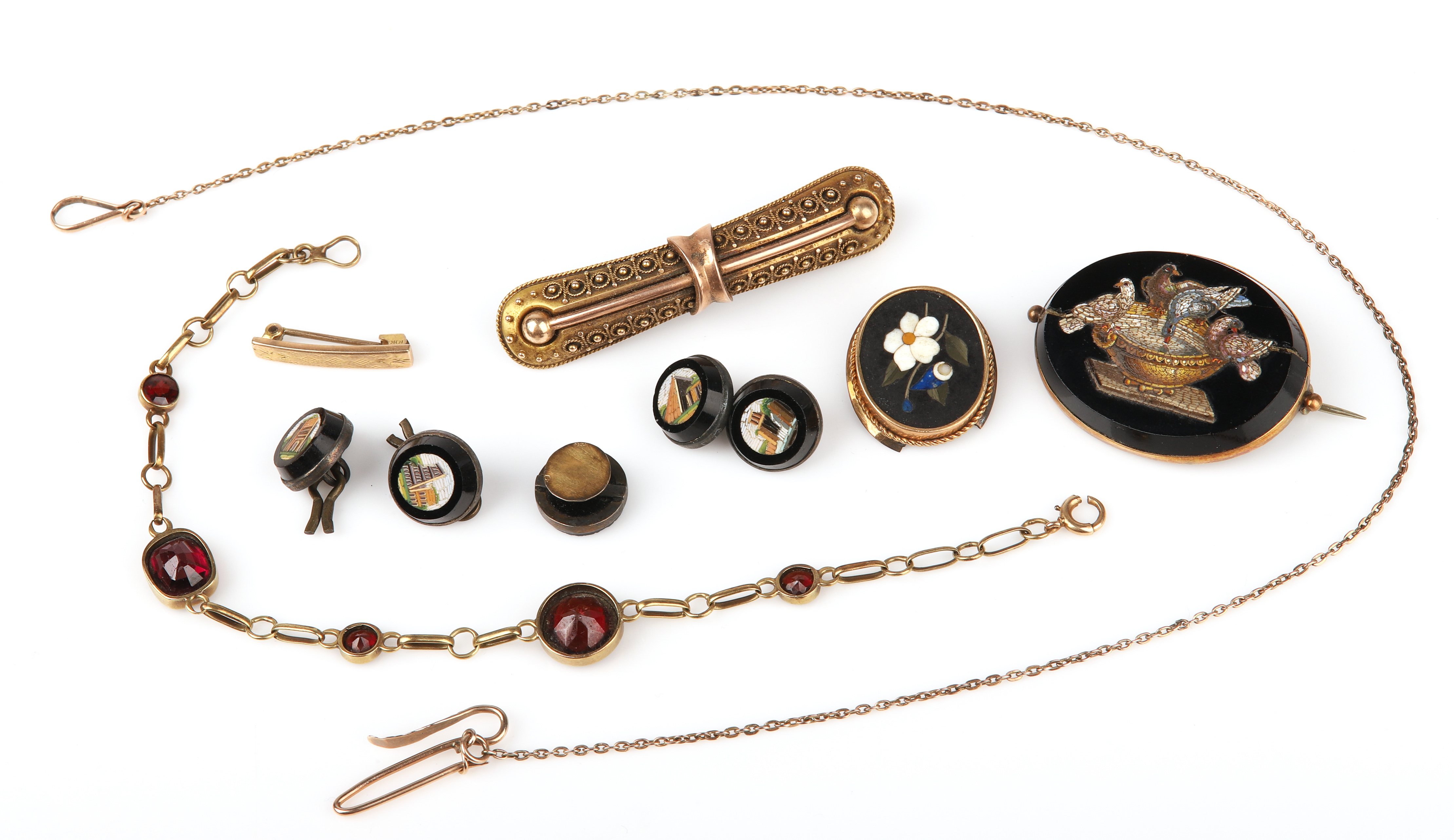 Antique jewelry group to include Italian