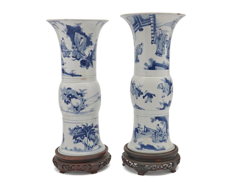 PAIR OF CHINESE BLUE AND WHITE