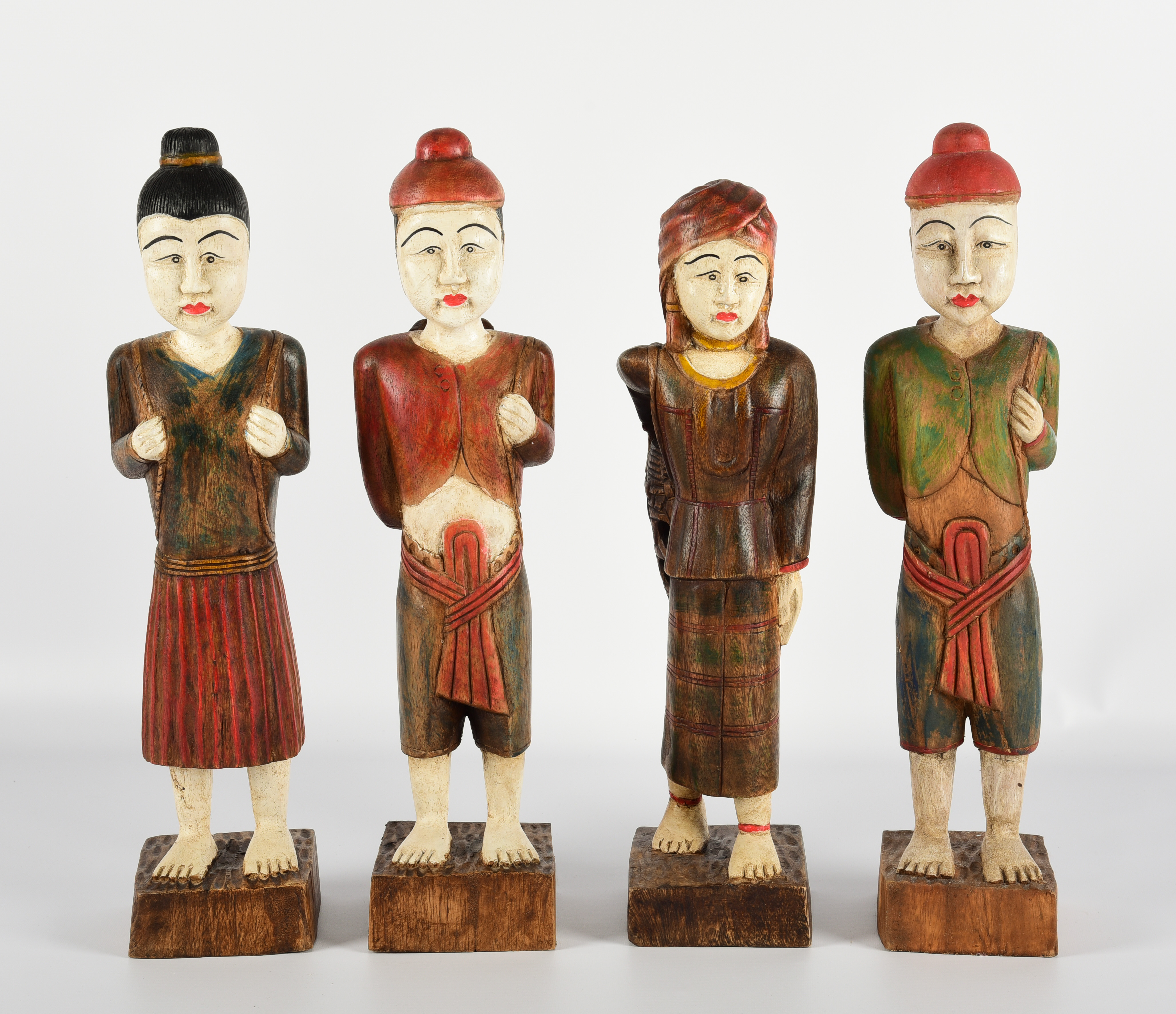 (4) Wooden folk art figures, Hill