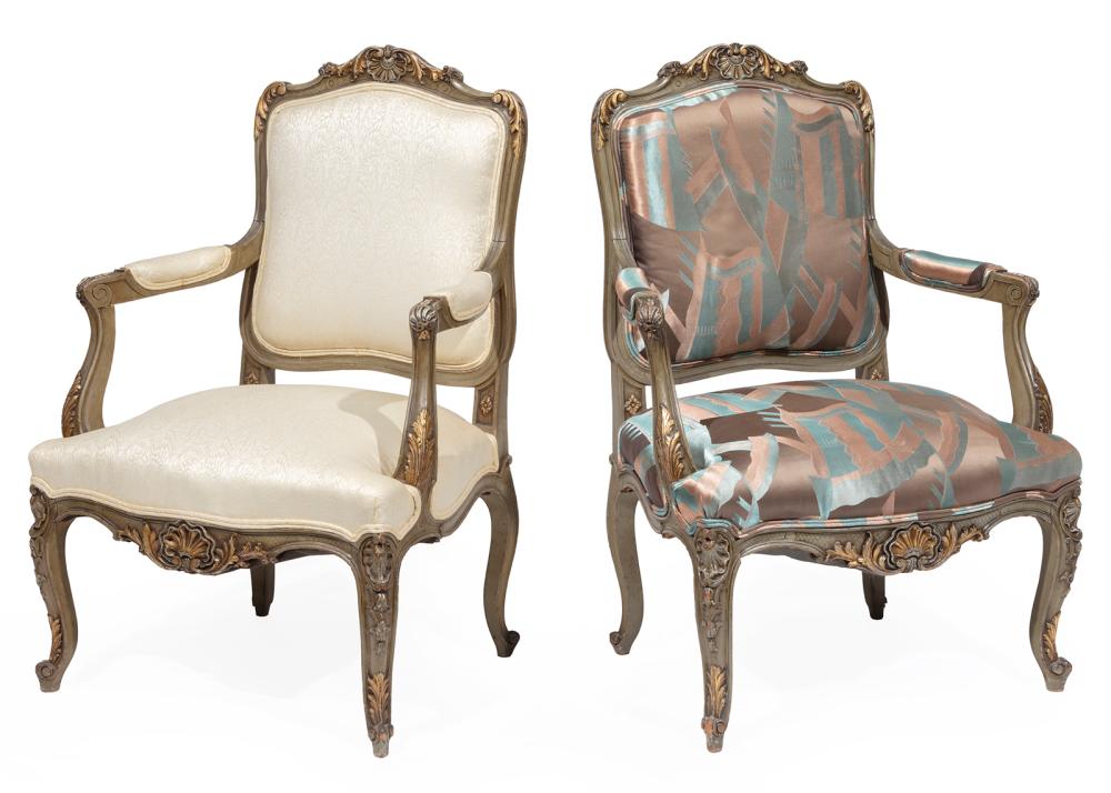PAIR OF PAINT AND GILT DECORATED 3b148a