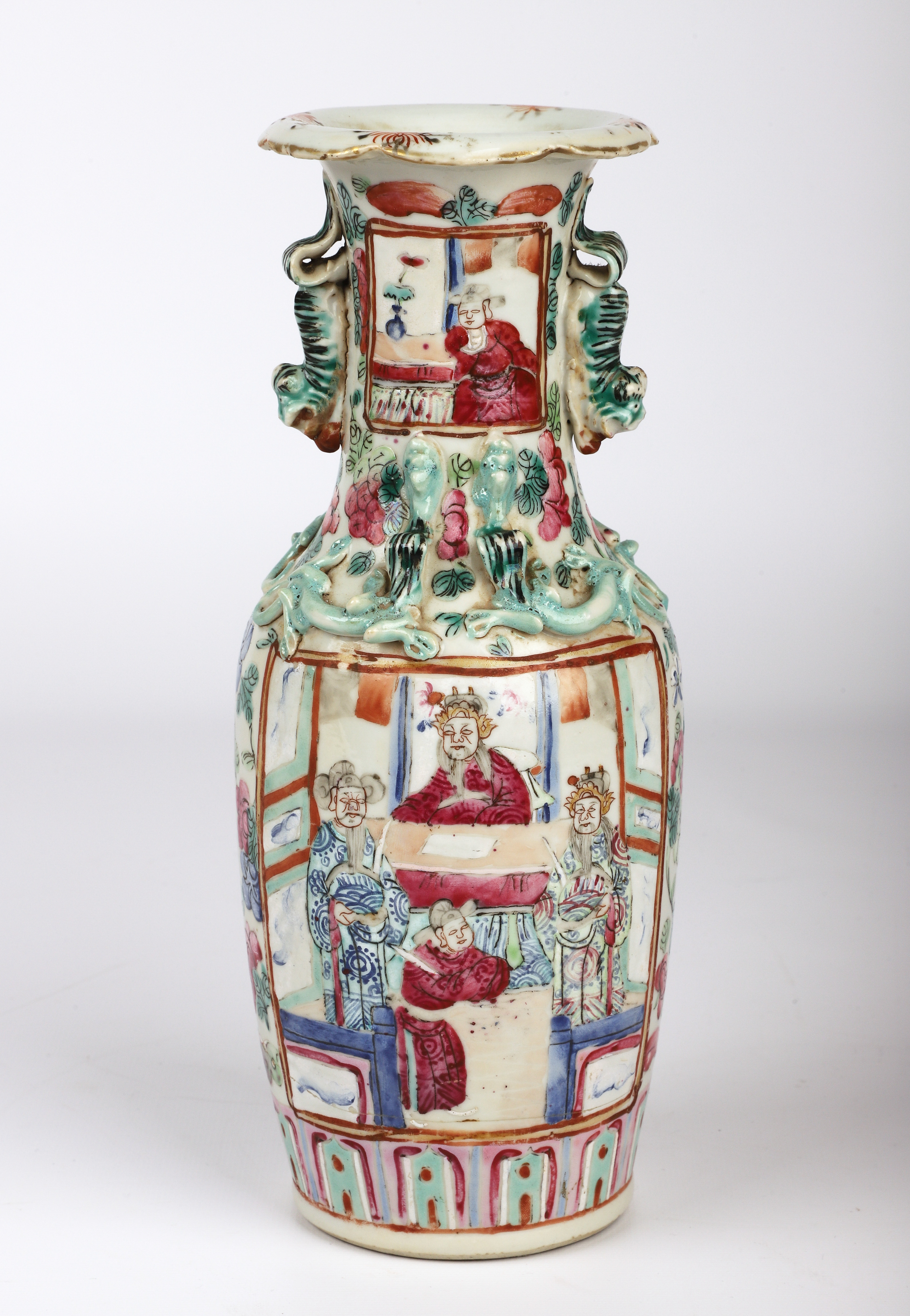 Chinese porcelain vase, warriors