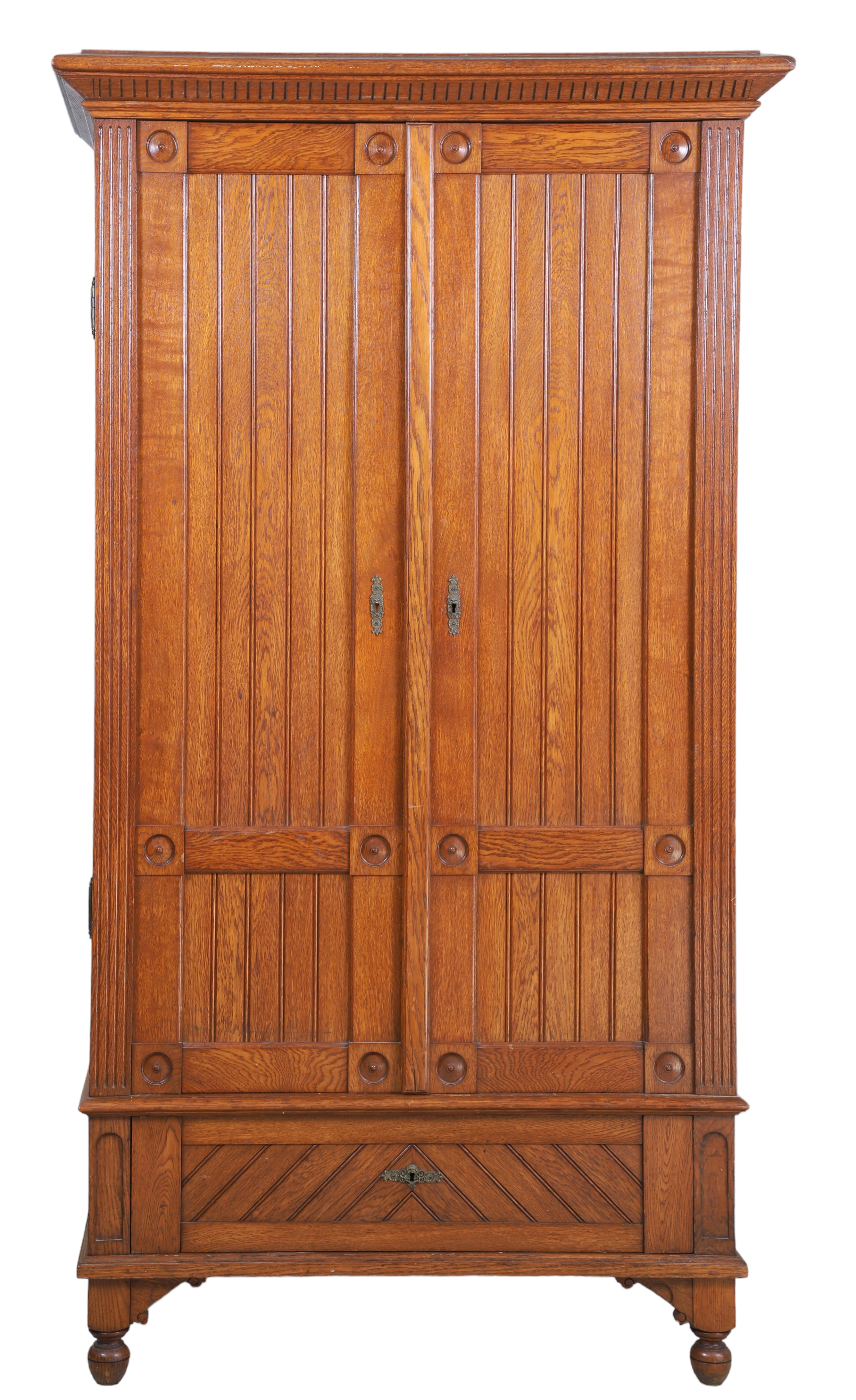 Victorian style oak 2 door linen 3b16e0