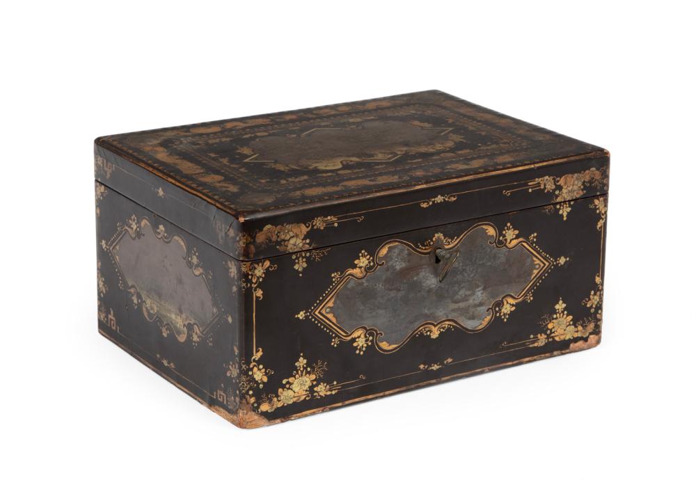 CHINESE BLACK LACQUER AND GILT 3b1791