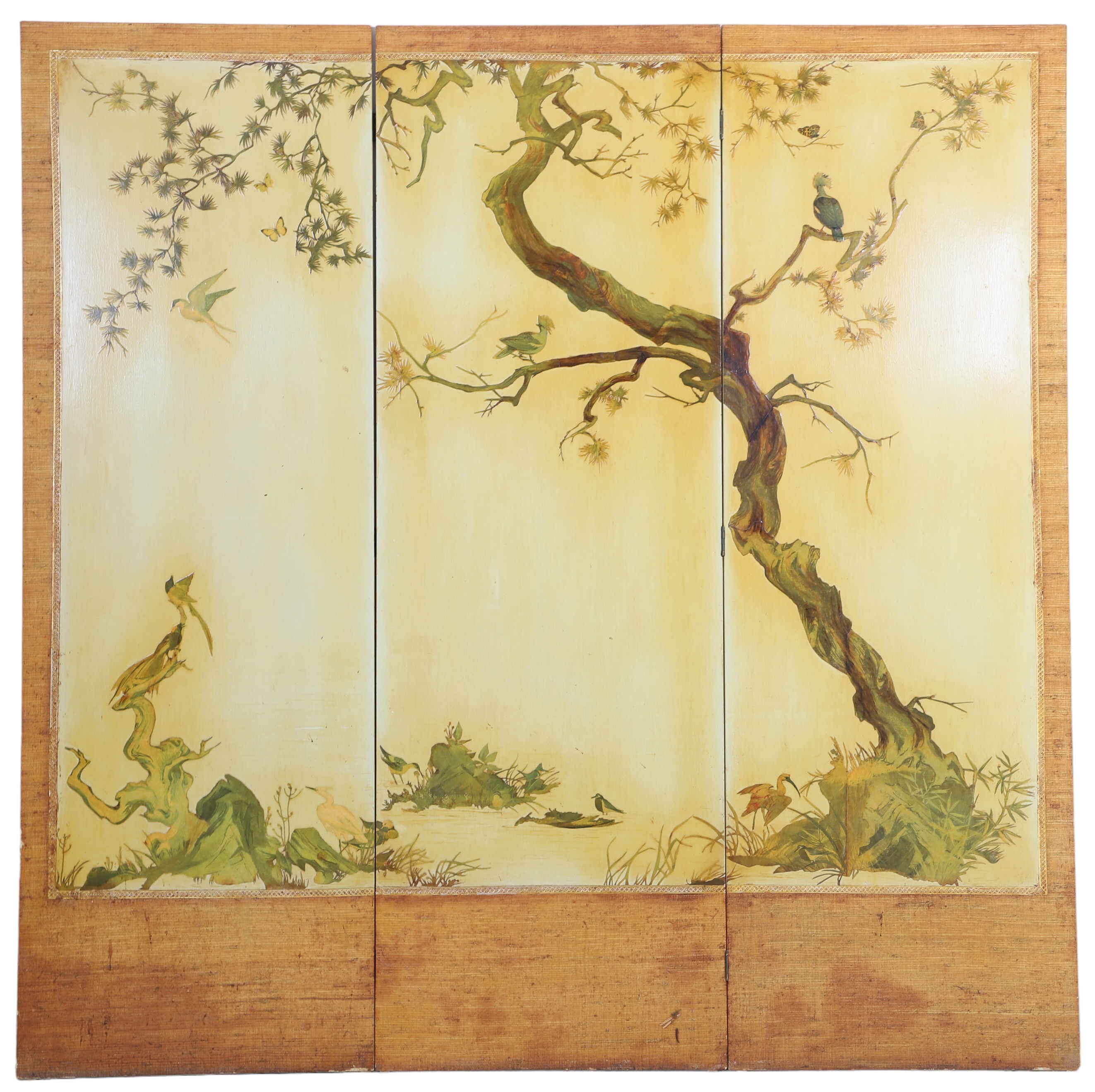 Chinoiserie decorated 3-panel screen,