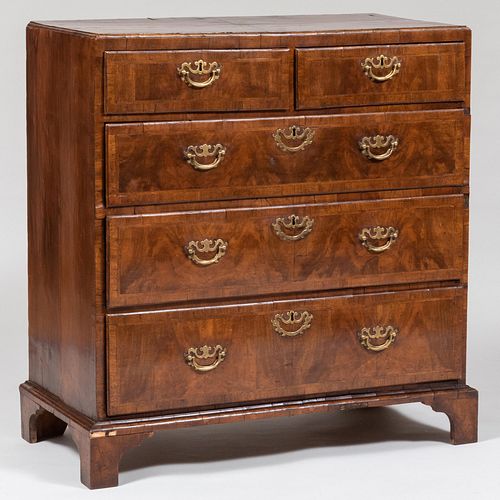 GEORGE II WALNUT CHEST OF DRAWERS41 3b1c2a