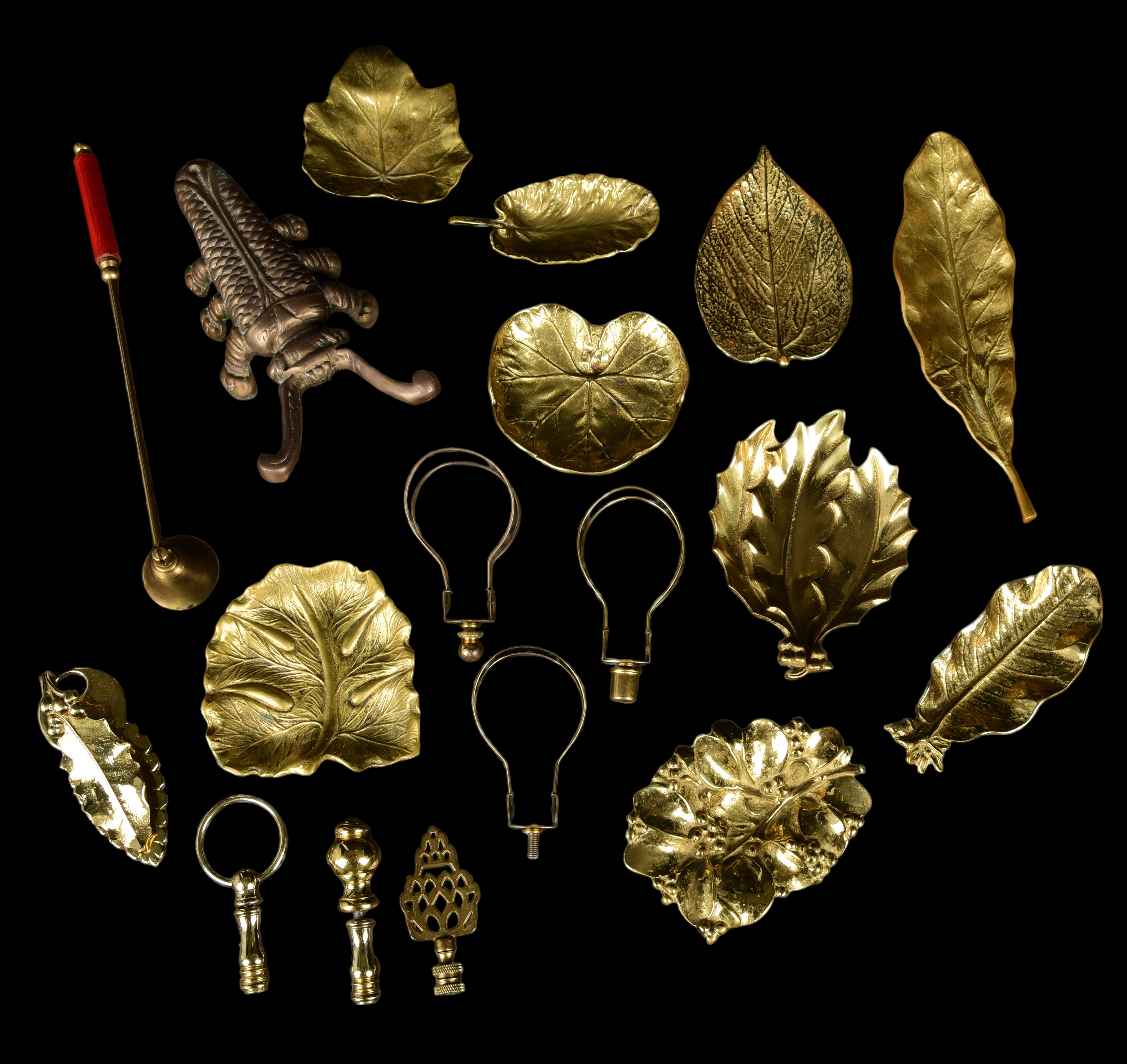 Lot of brass items mostly Virginia 3b1c37