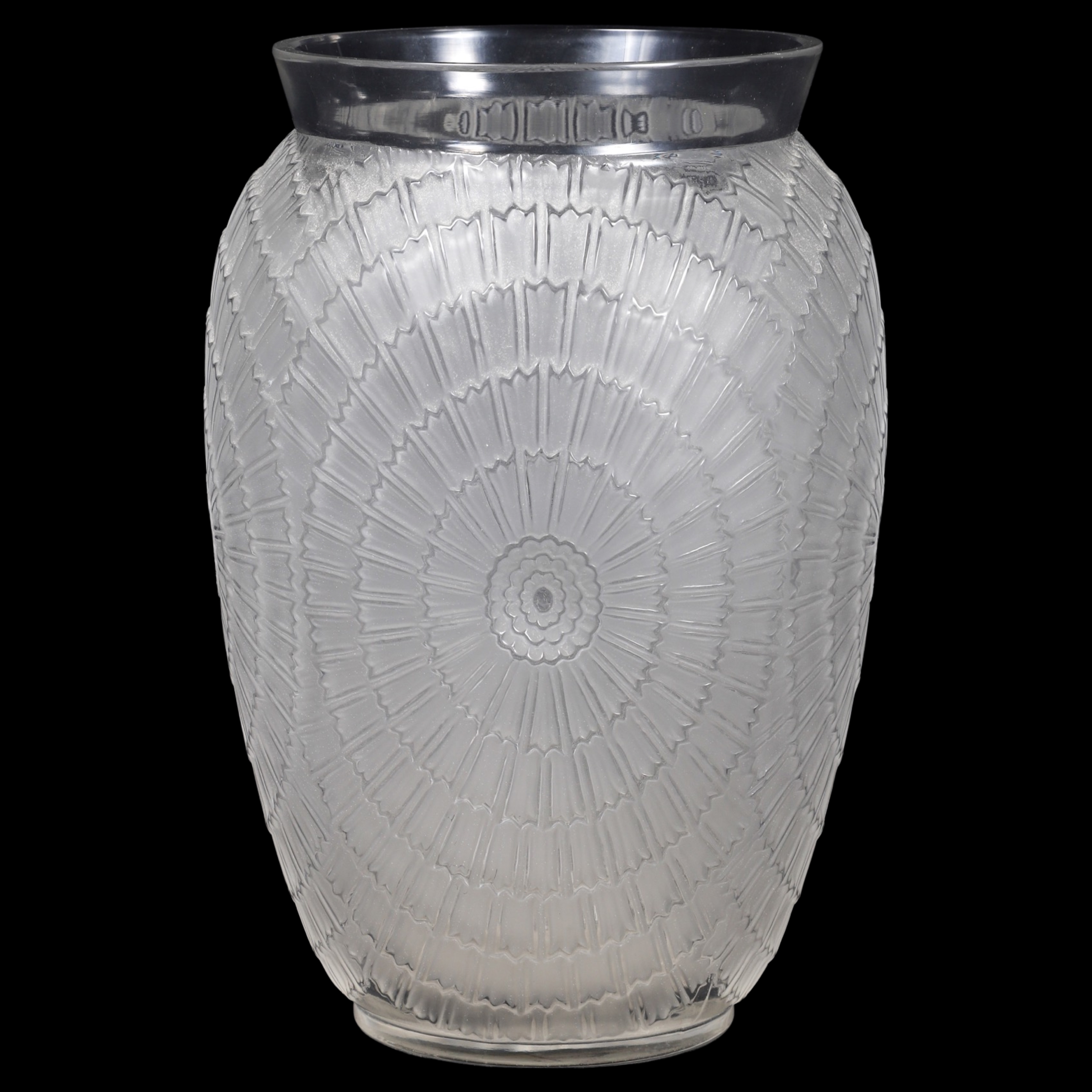 Rene Lalique Soleils vase, 'Soleils'