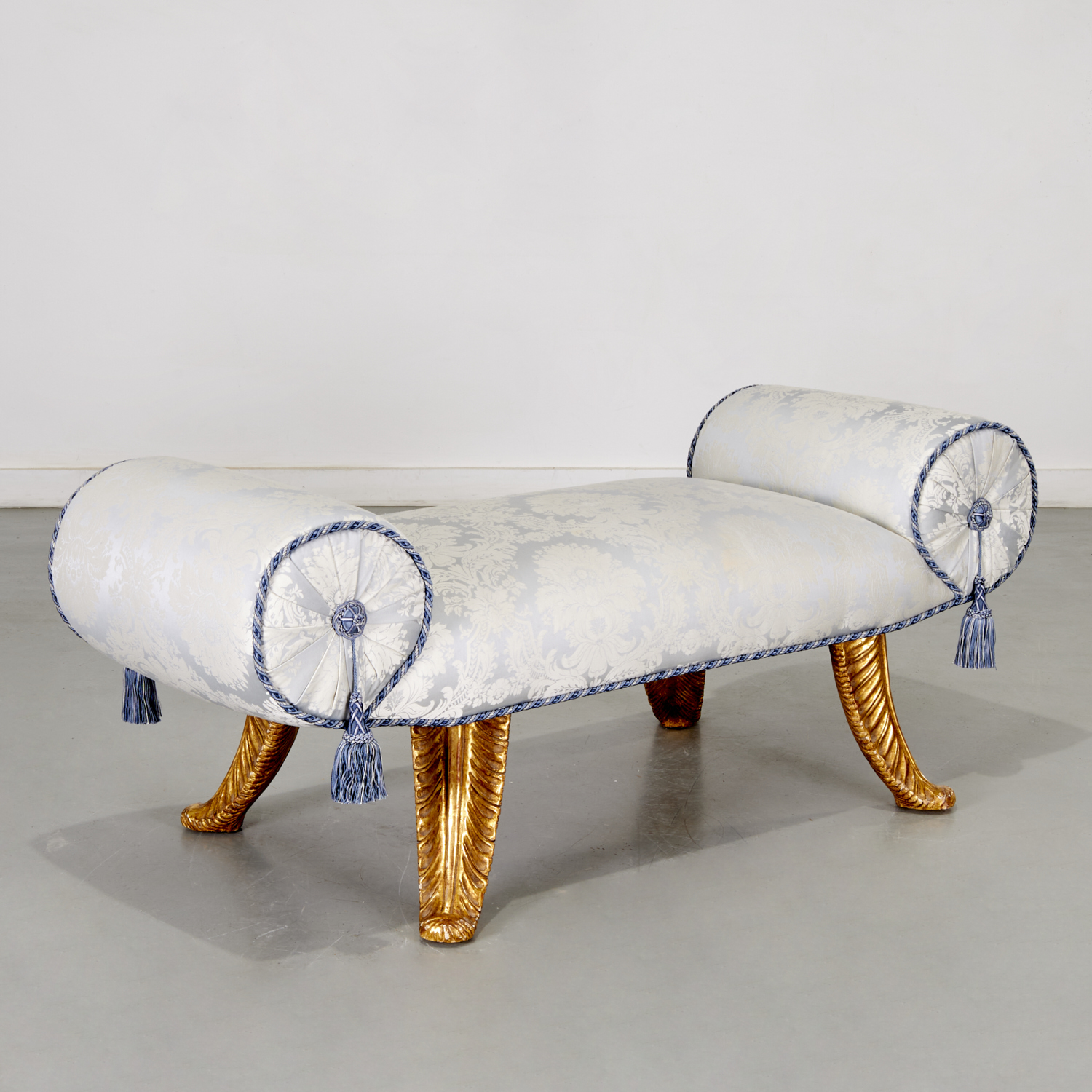 VENETIAN STYLE UPHOLSTERED GILTWOOD