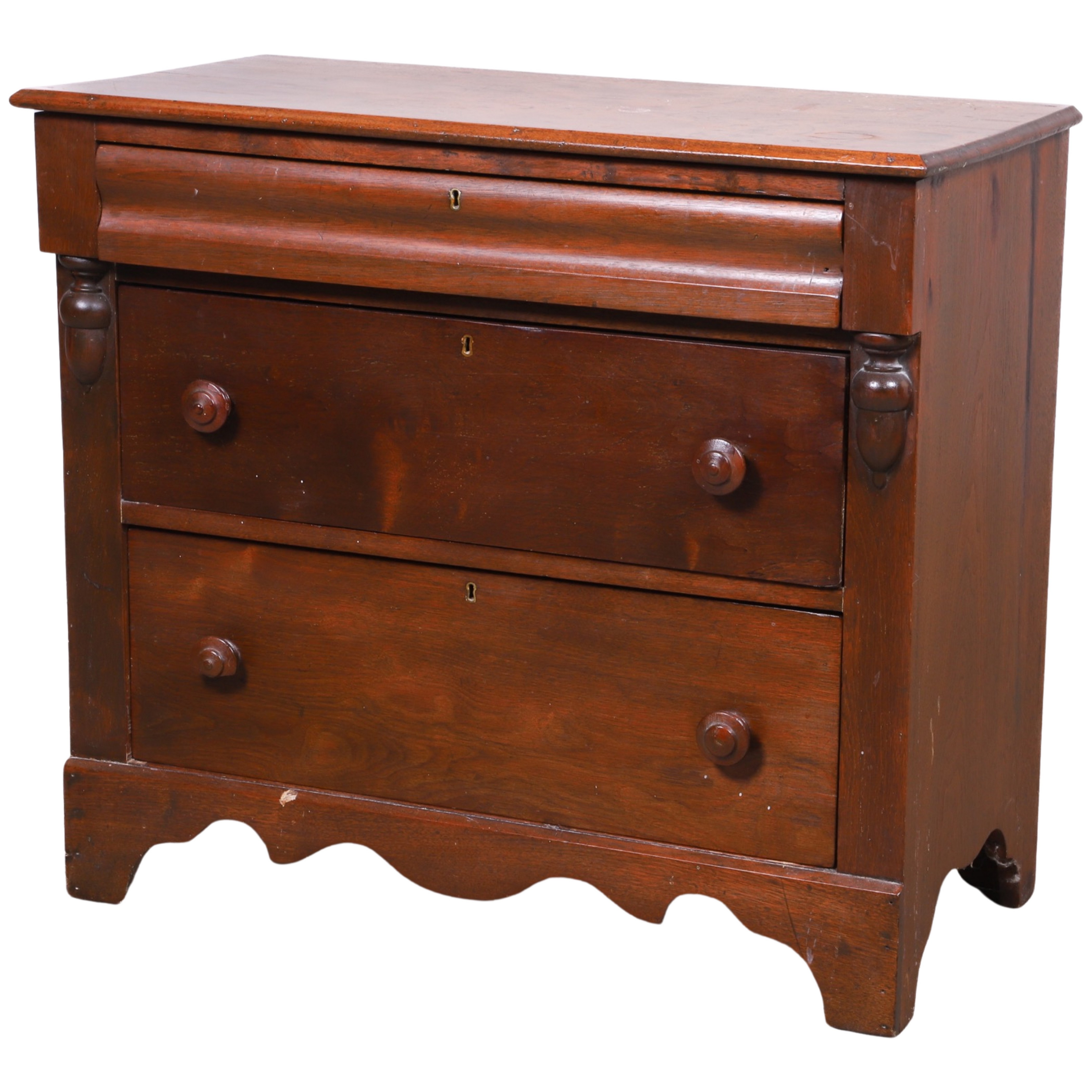 Victorian walnut 3 drawer chest  3b4b50