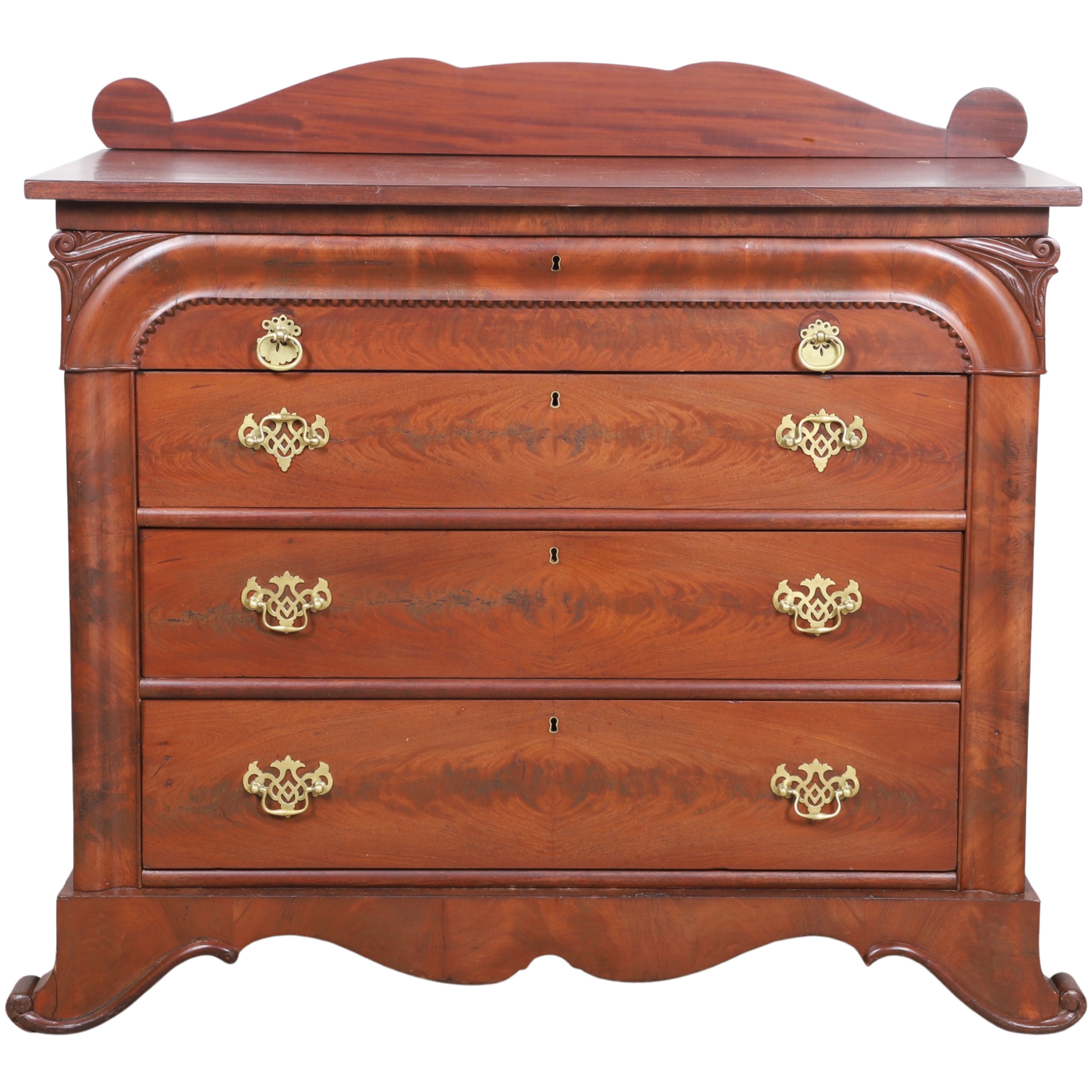 Mahogany chest of drawers, 4 graduated