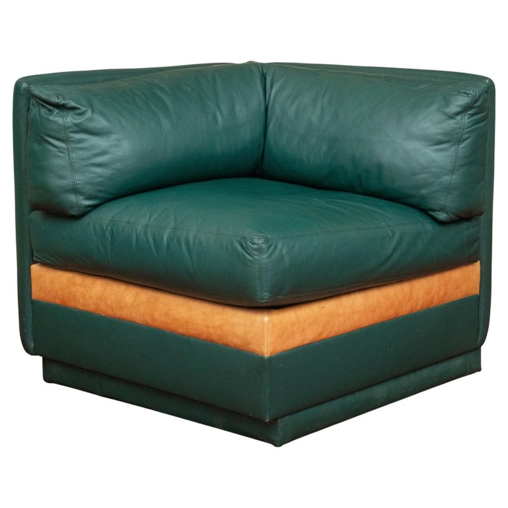 GREEN AND SADDLE LEATHER SECTIONAL 3b4c46