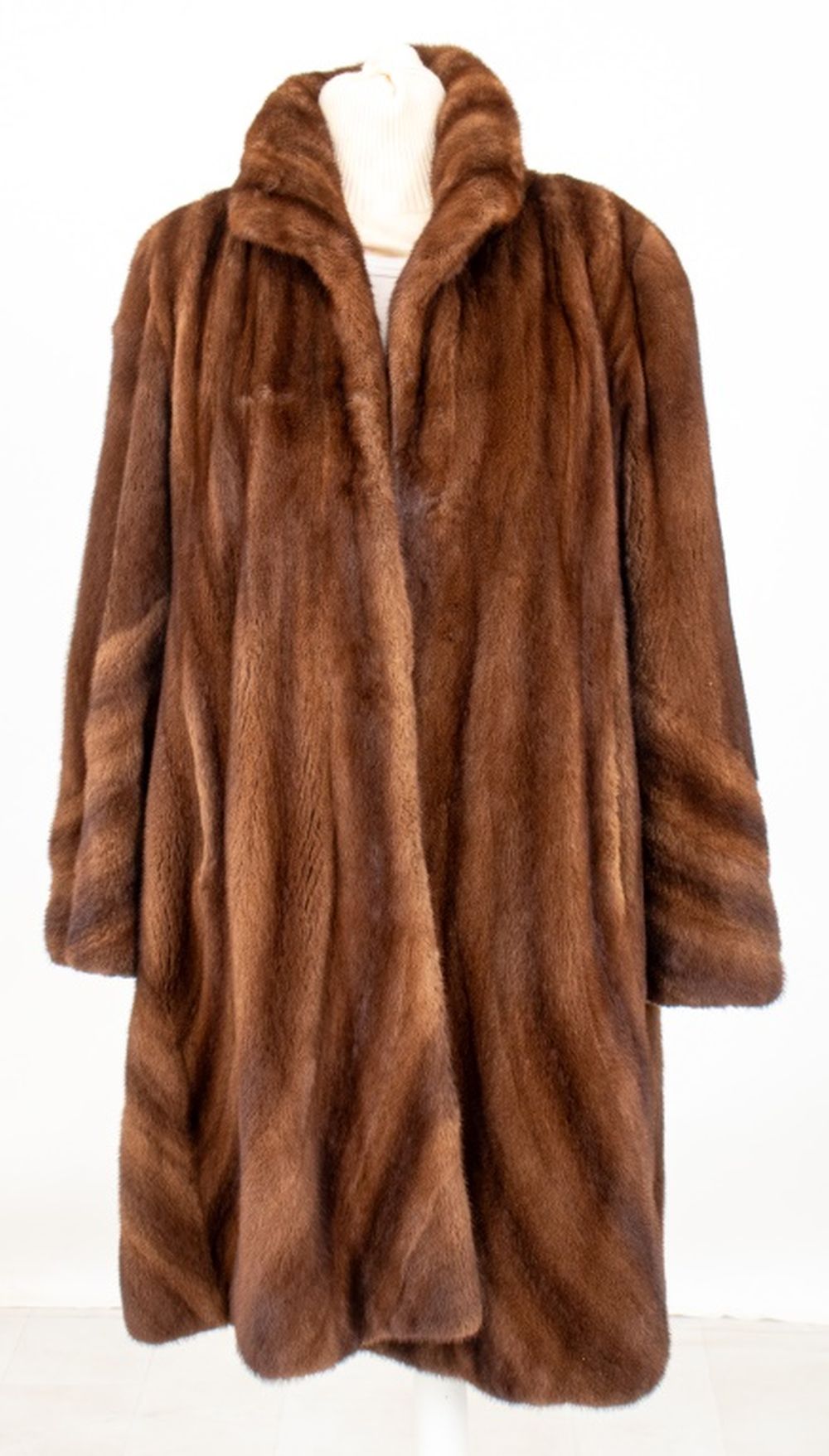 MINK FUR COAT Mink fur coat monogrammed 3b4c90