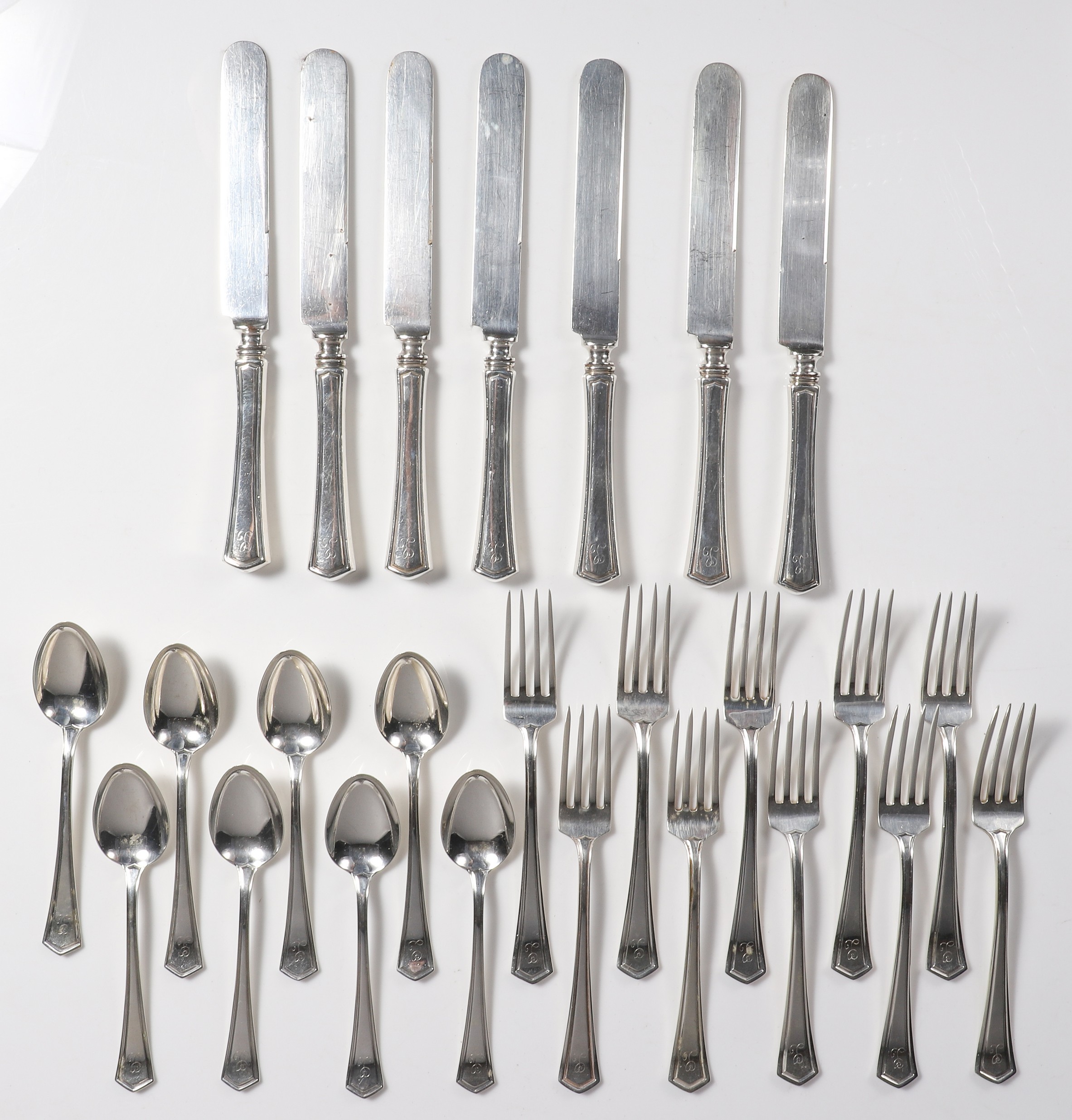 (25) Pcs sterling silver flatware, seahorse