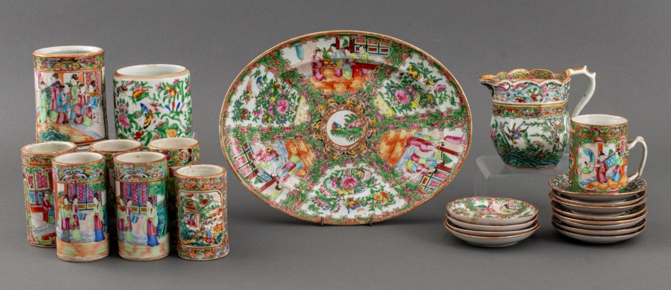 CHINESE EXPORT ROSE MEDALLION PORCELAIN,