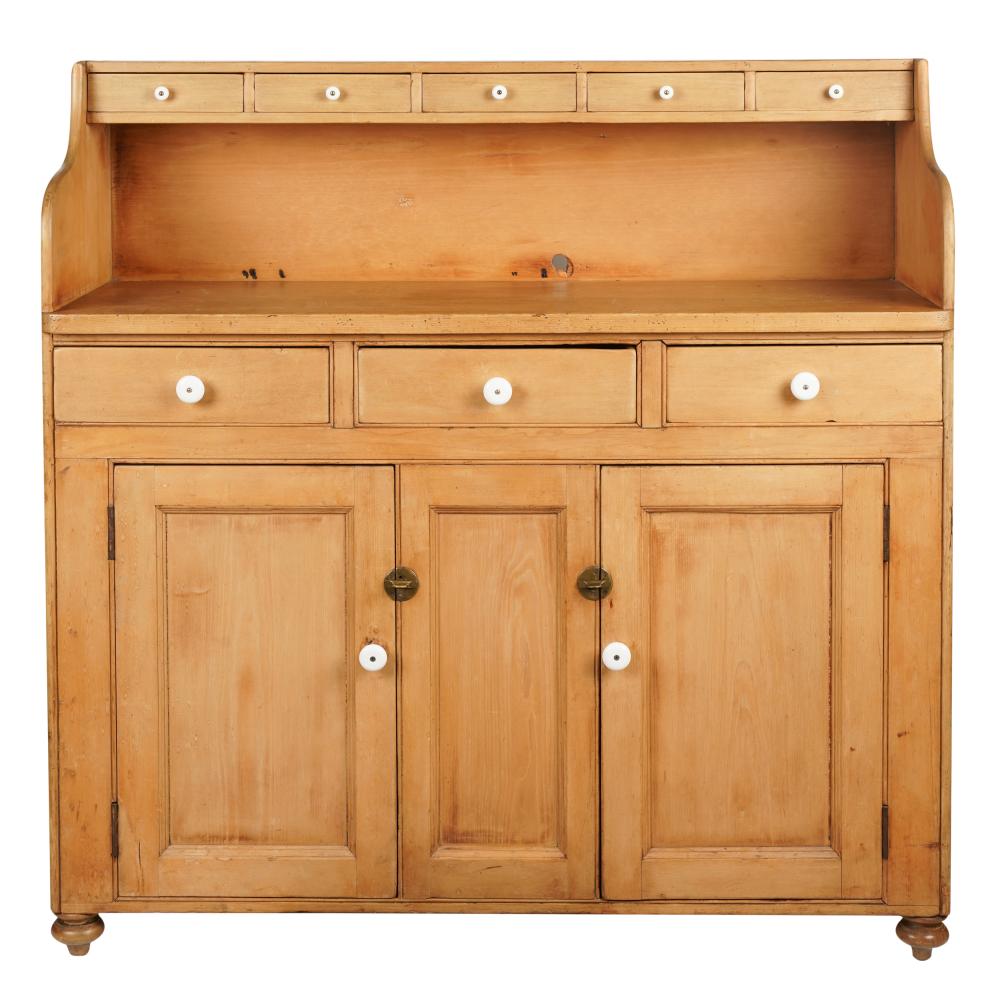 RUSTIC PINE SIDEBOARD CABINETRustic 3b5095