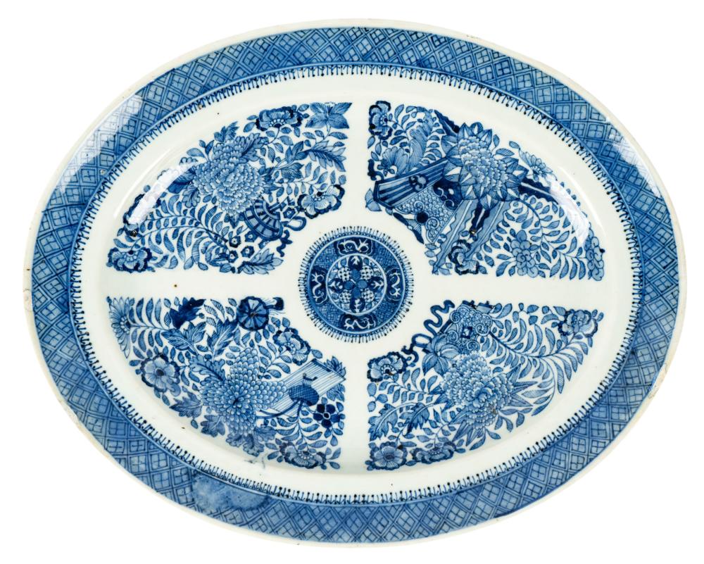 CHINESE BLUE AND WHITE PORCELAIN