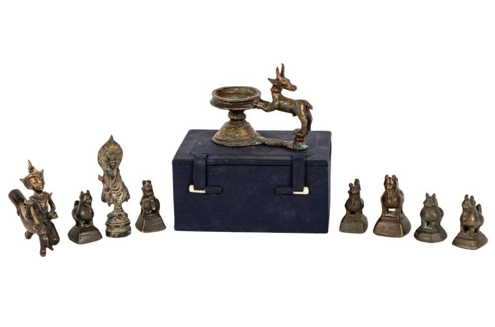 GROUP OF SMALL ASIAN BRONZE FIGURESGroup