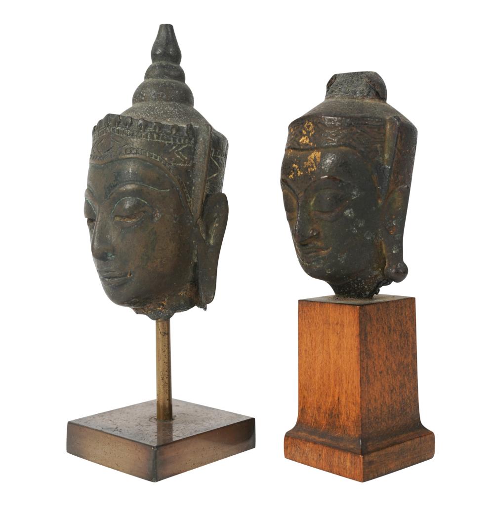 TWO THAI BRONZE HEADSTwo Thai Bronze 3b515c