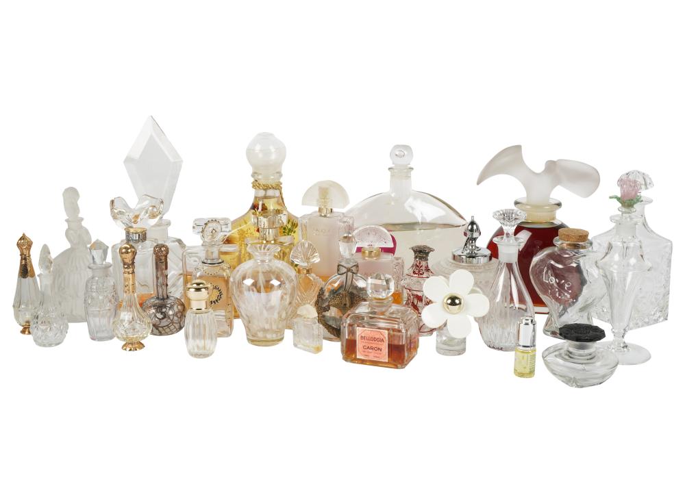 COLLECTION OF PERFUME BOTTLESCollection 3b5175