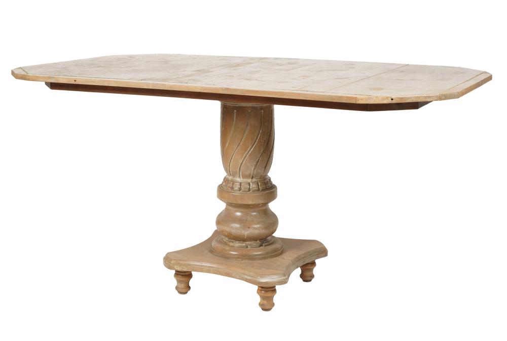 RUSTIC PEDESTAL TABLERustic Pedestal 3b52df