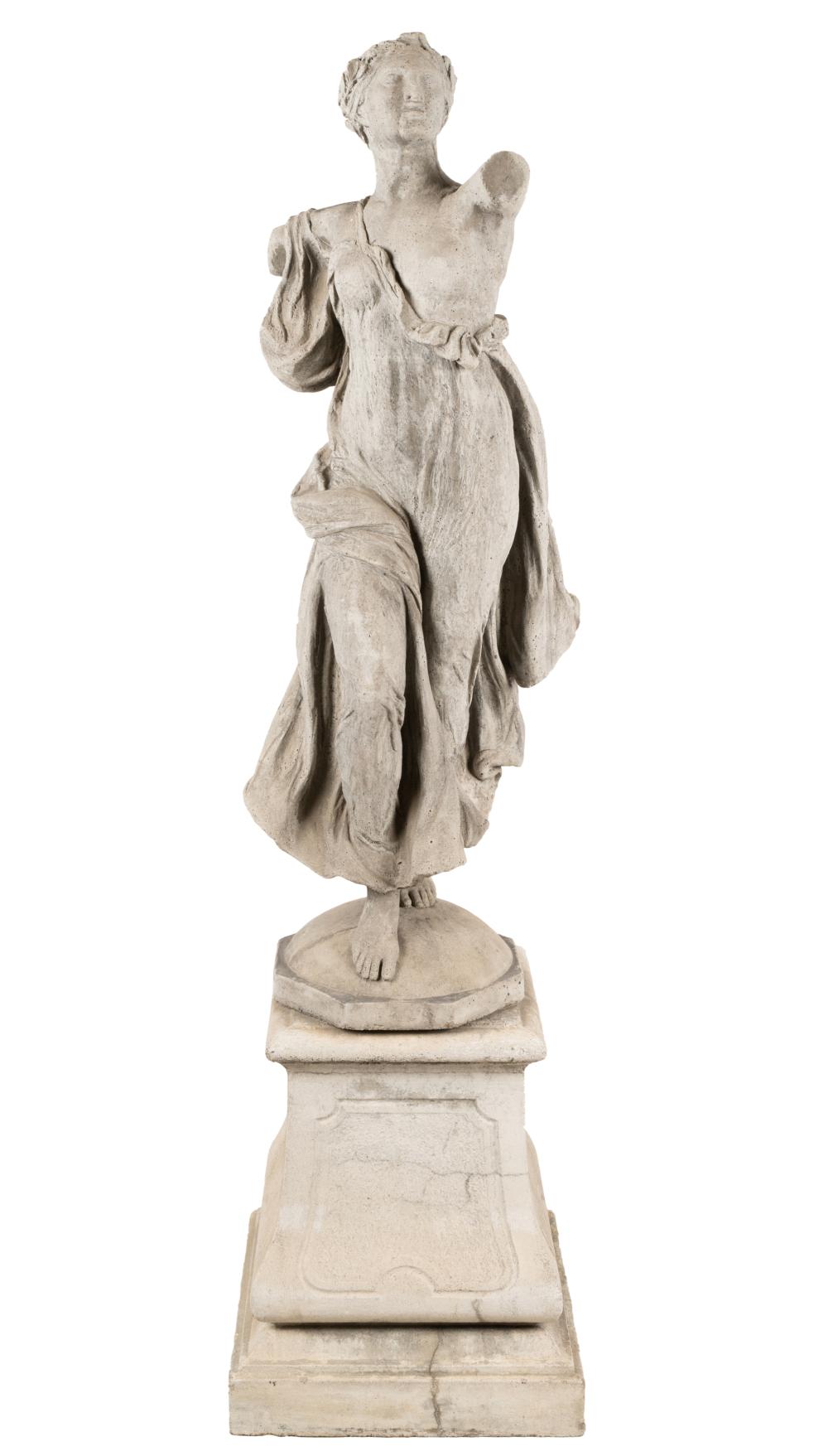 CLASSICAL-STYLE STATUE OF VENUSClassical-Style