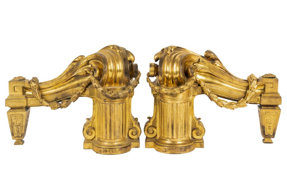 PAIR OF LOUIS XVI STYLE GILT BRONZE 3b53c7