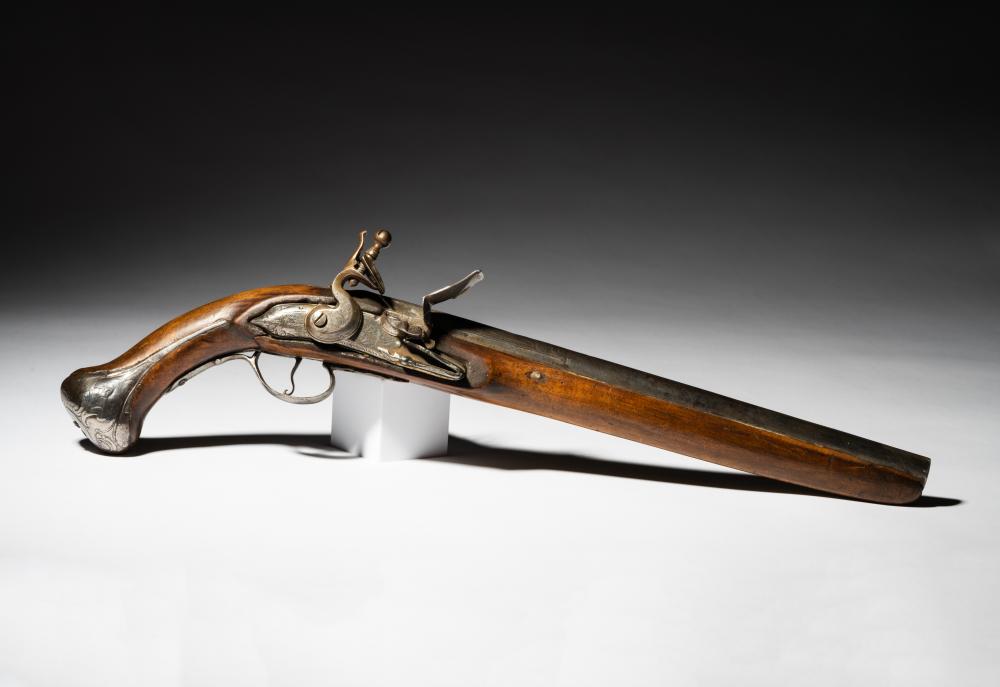 LARGE ANTIQUE FLINTLOCK PISTOLLarge