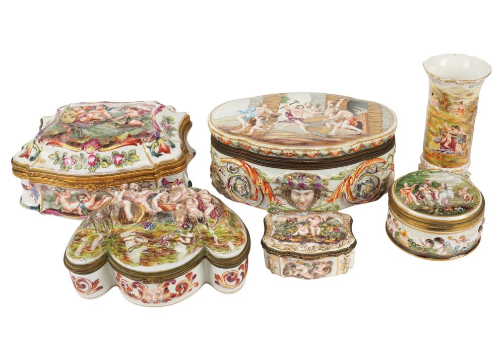 COLLECTION OF CAPODIMONTE PORCELAINCollection 3b55e9