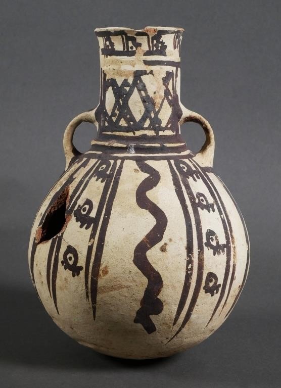 ARCHAIC POTTERY VESSEL CHANCAYPottery