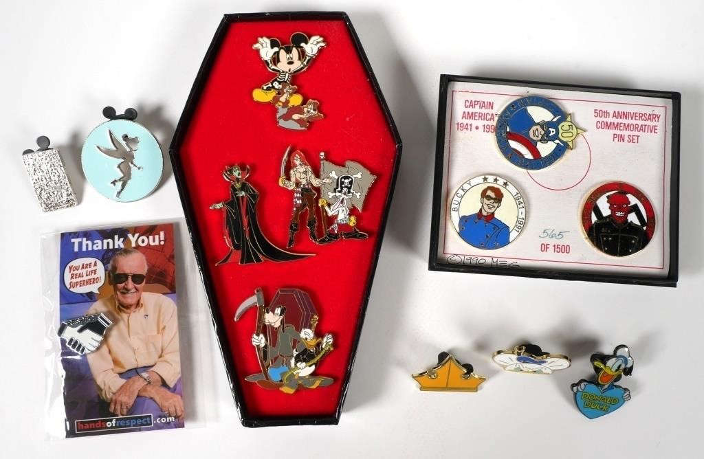 (13) PINS COLLECTION SET DISNEY MARVELCollection