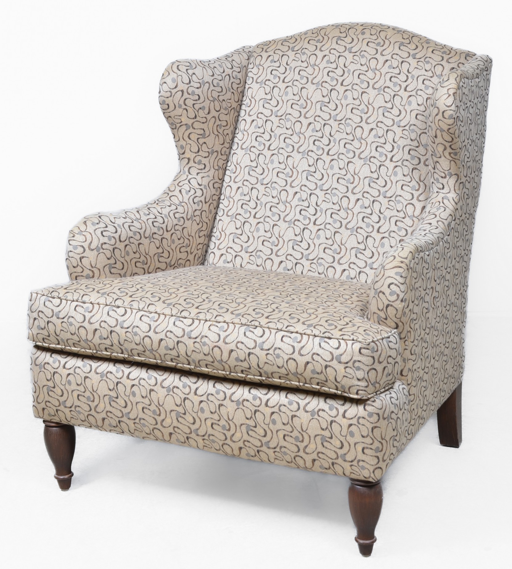 Contemporary upholstered wing chair  3b59d7