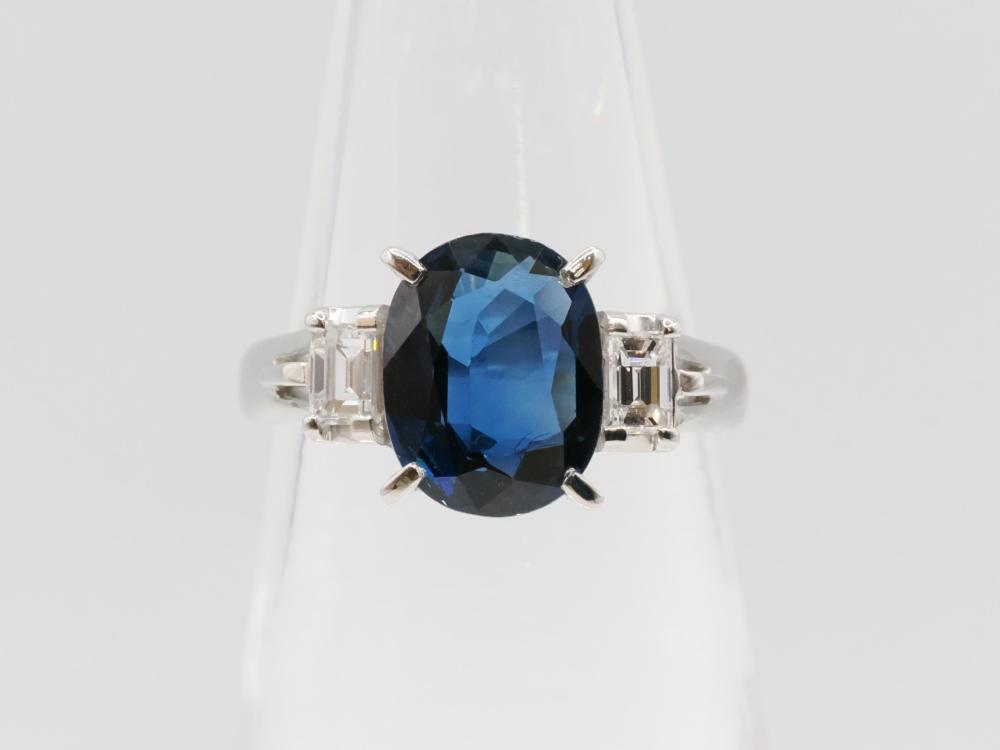 TIMELESS 3.19-CARAT SAPPHIRE & DIAMOND