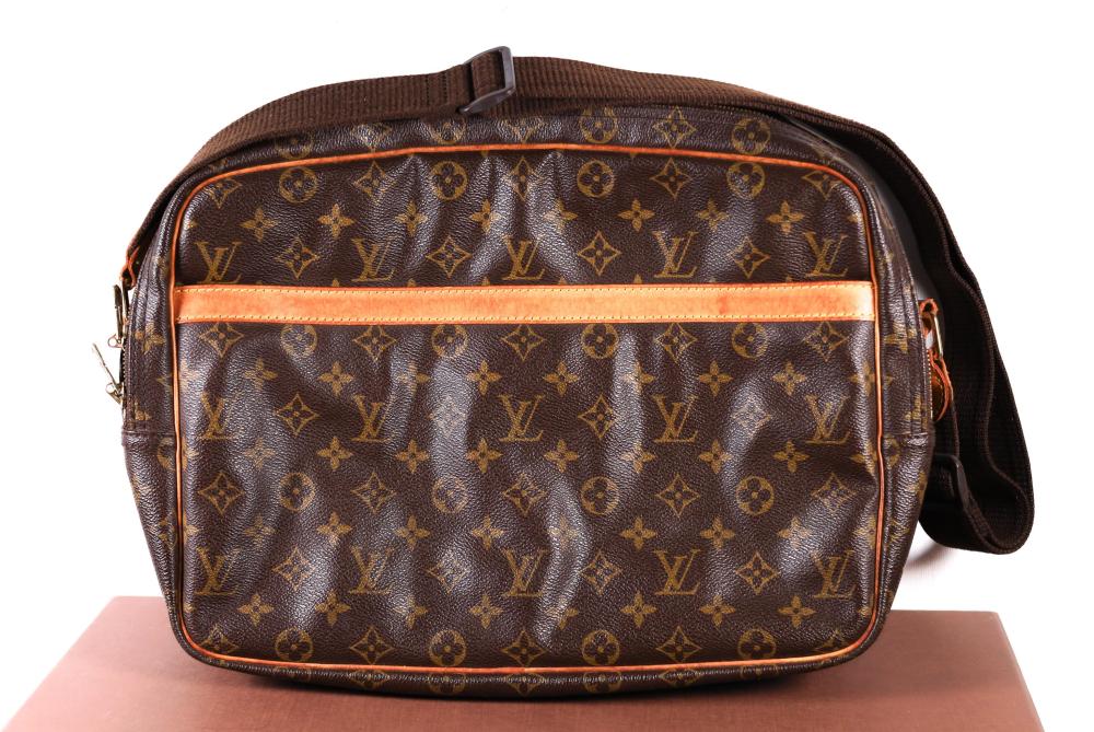 LOUIS VUITTON MONOGRAM PORTER GM 3b5a82