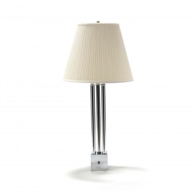 VINTAGE CHROME TABLE LAMP IN THE 3b34a6